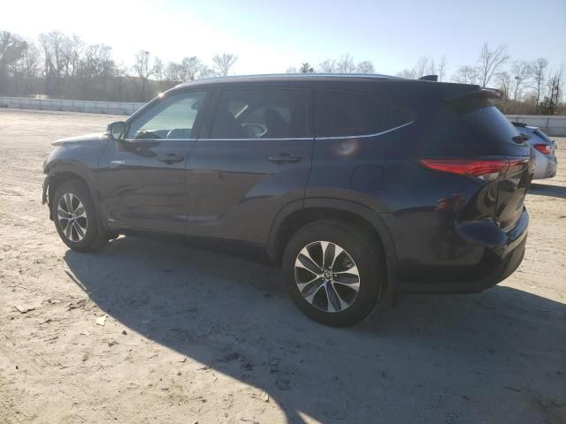 2021 Toyota Highlander Hybrid XLE