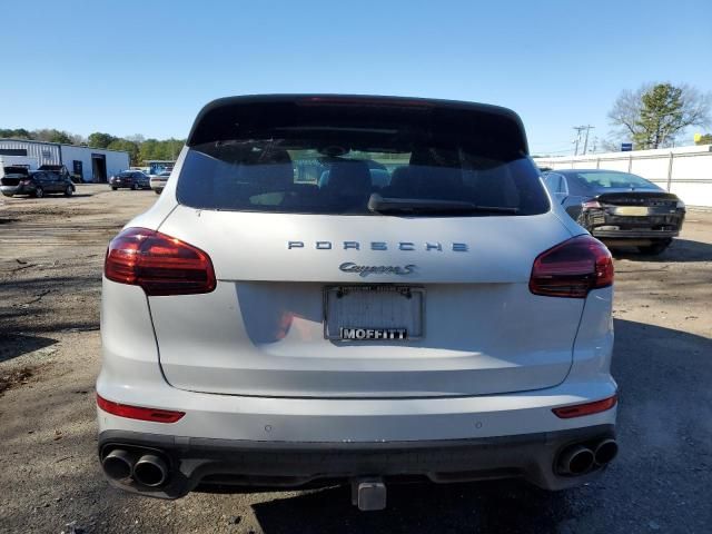 2016 Porsche Cayenne S