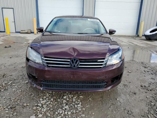 2012 Volkswagen Passat SE