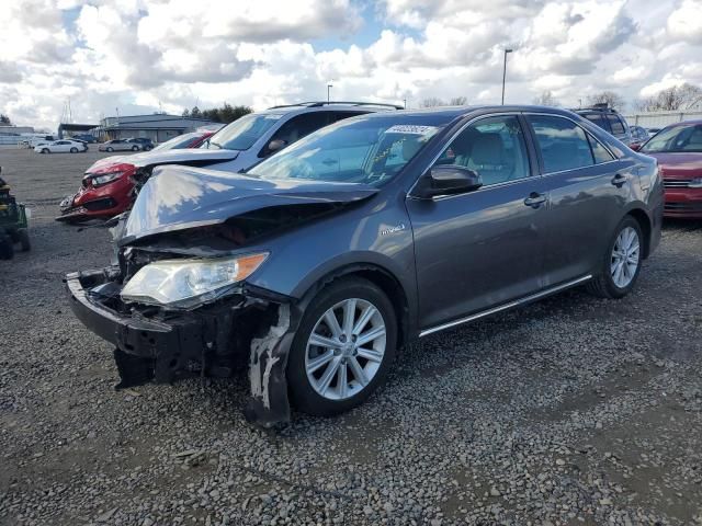 2014 Toyota Camry Hybrid