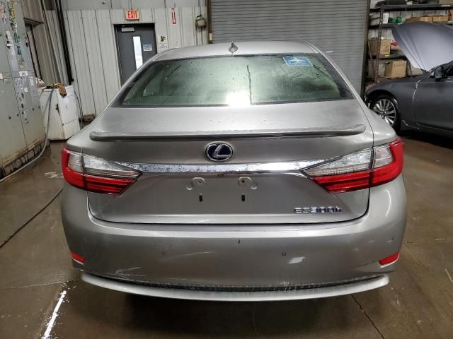 2018 Lexus ES 300H