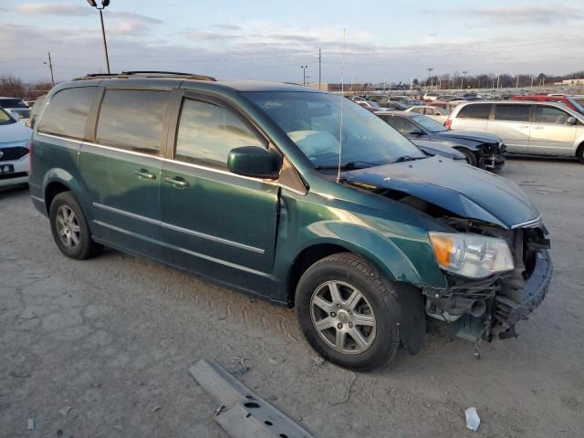 2009 Chrysler Town & Country Touring