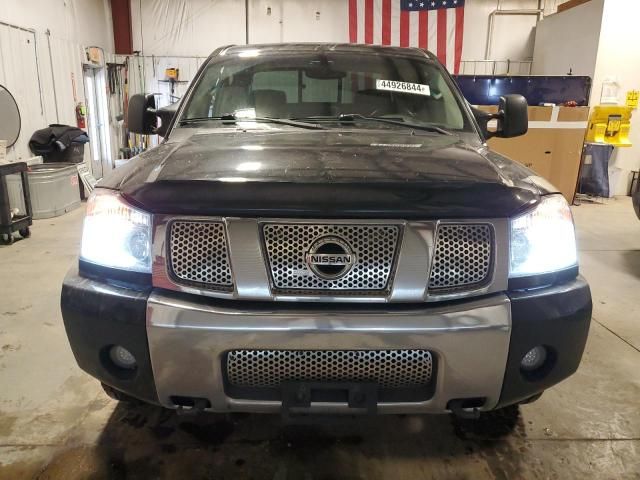 2004 Nissan Titan XE