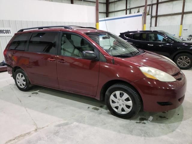 2010 Toyota Sienna CE