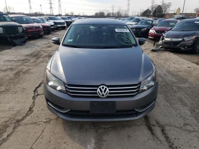 2012 Volkswagen Passat SE