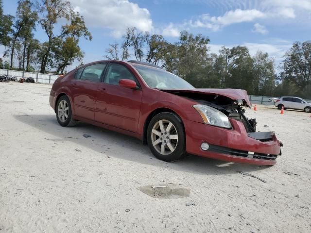 2004 Nissan Maxima SE