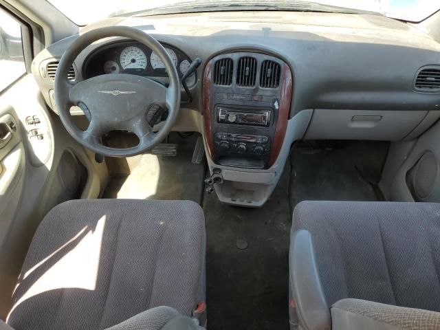 2007 Chrysler Town & Country LX