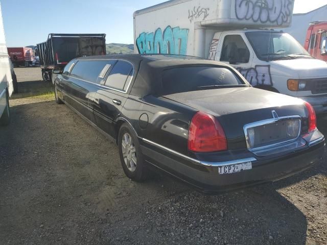 2006 Lincoln Town Car Executive