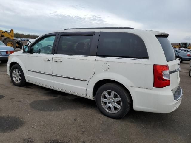 2012 Chrysler Town & Country Touring