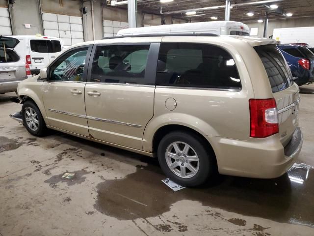 2011 Chrysler Town & Country Touring