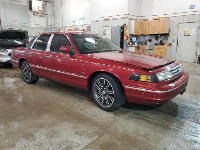 1996 Ford Crown Victoria LX