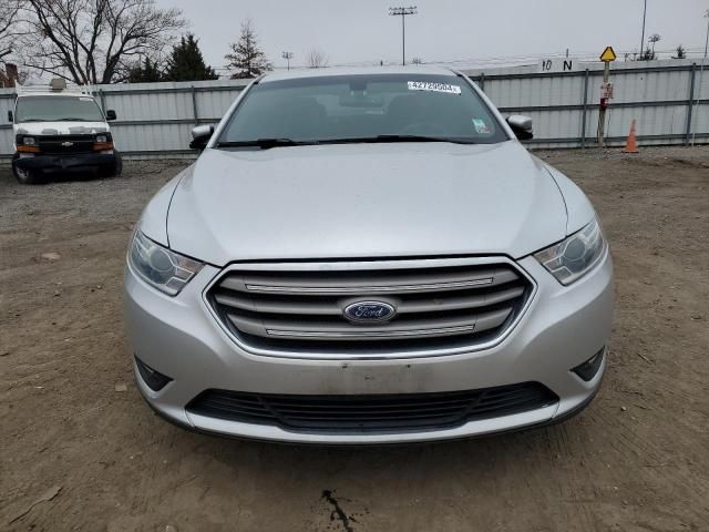 2018 Ford Taurus SEL