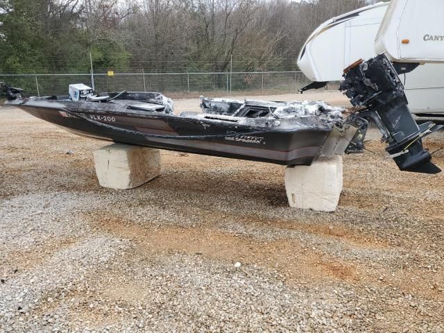 1989 Blaze Bass Boat