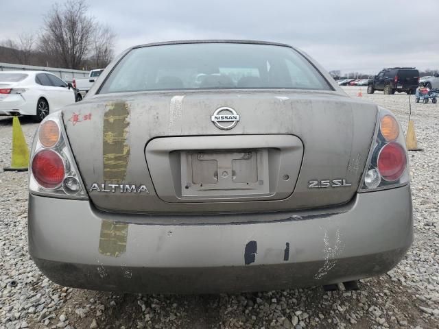 2002 Nissan Altima Base