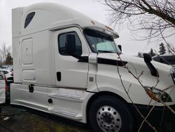 Vehiculos salvage en venta de Copart Woodburn, OR: 2019 Freightliner Cascadia 126