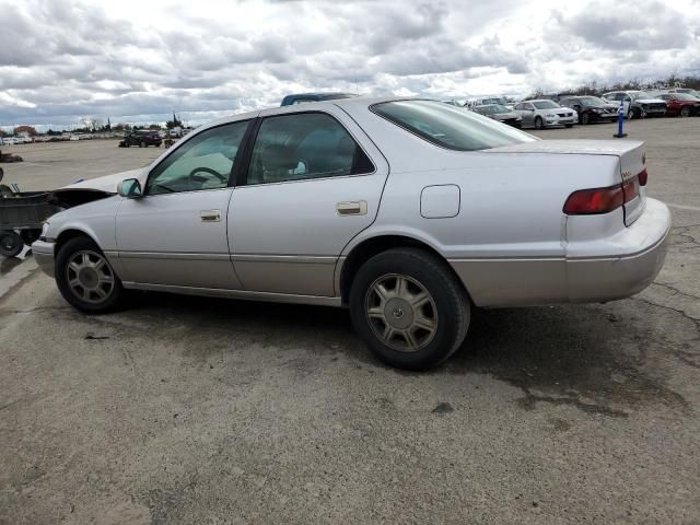 1997 Toyota Camry LE