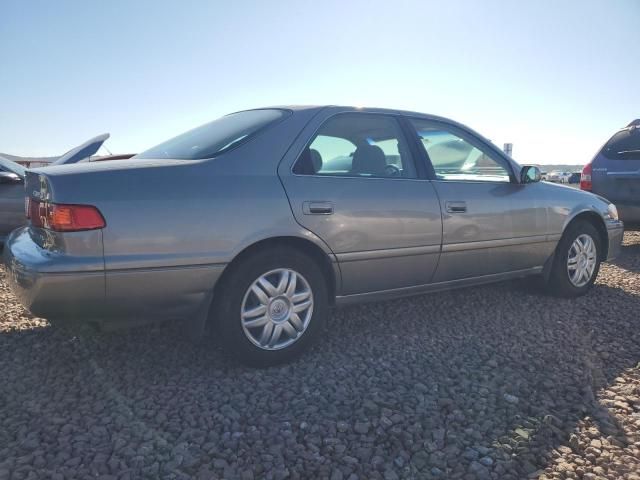 2000 Toyota Camry LE