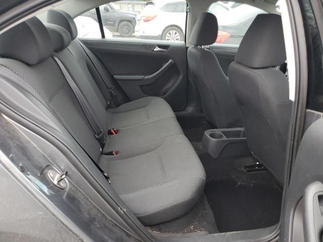 2013 Volkswagen Jetta Base