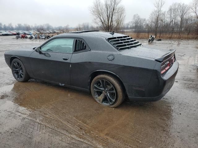 2016 Dodge Challenger SXT