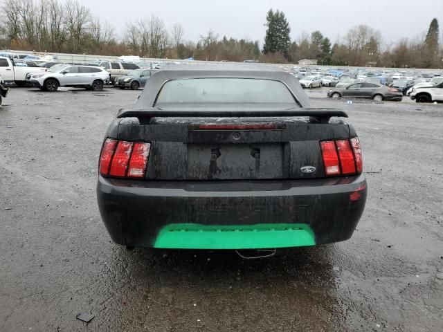 2003 Ford Mustang