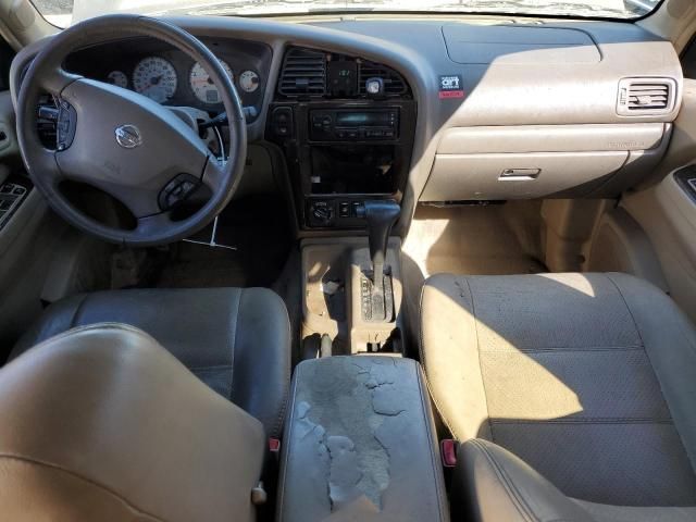 2002 Nissan Pathfinder LE