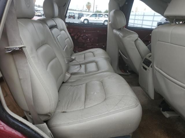 2002 Cadillac Escalade Luxury