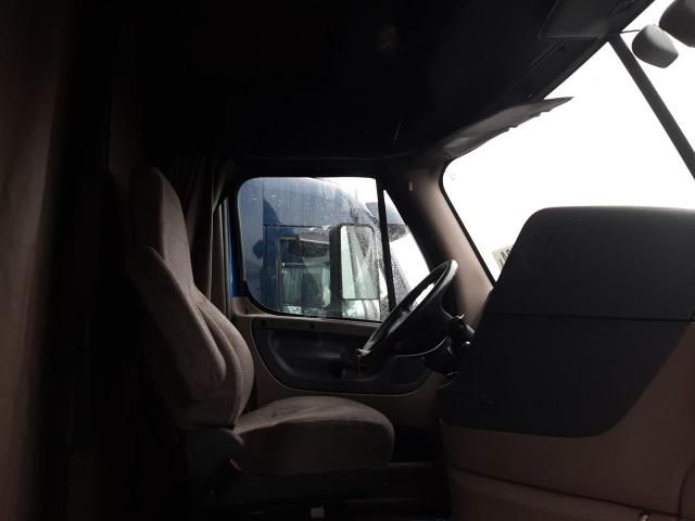 2017 Freightliner Cascadia 125