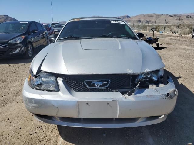 2003 Ford Mustang