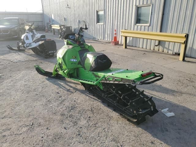 2017 Arctic Cat Snowmobile