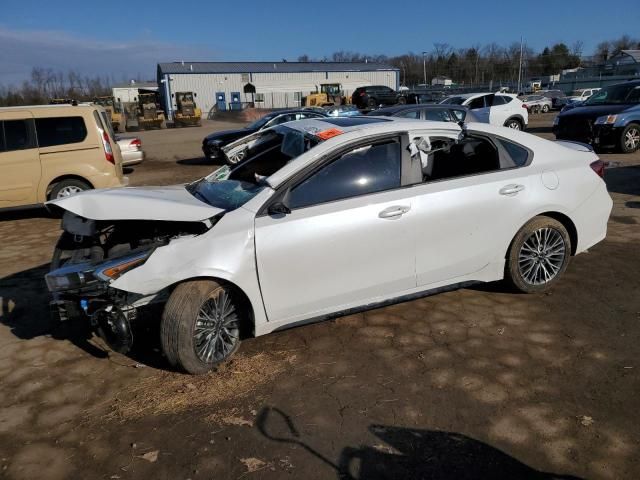 2022 KIA Forte GT Line