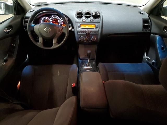 2011 Nissan Altima Base