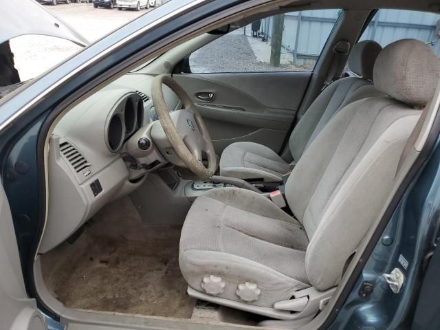 2002 Nissan Altima Base