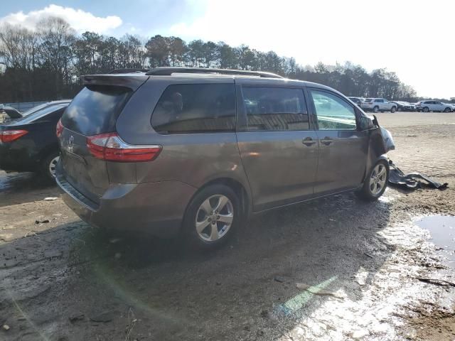 2015 Toyota Sienna LE