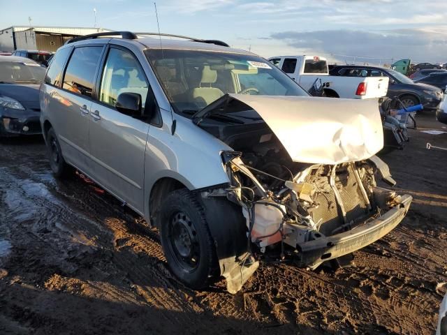 2006 Toyota Sienna CE