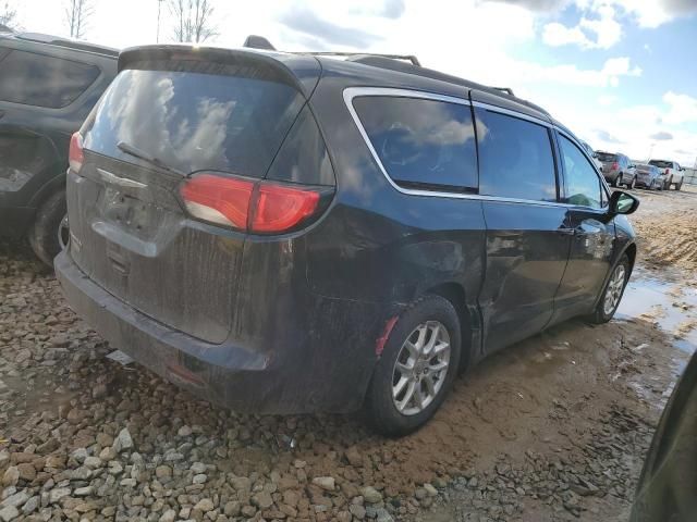 2017 Chrysler Pacifica LX