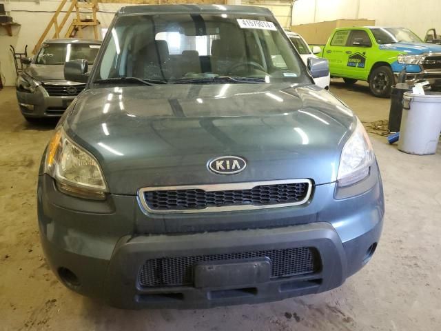 2011 KIA Soul +