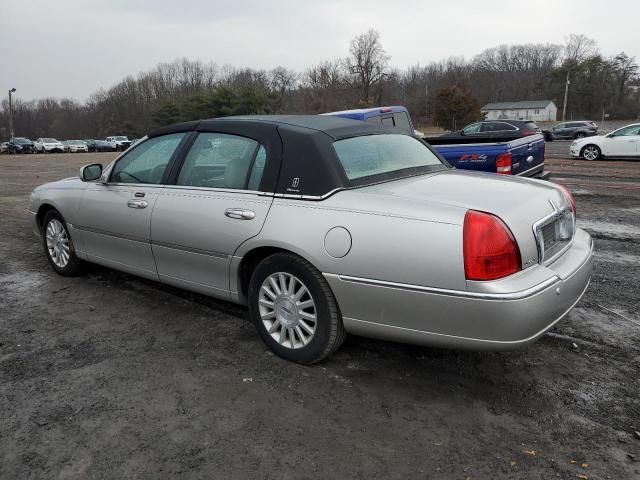 2004 Lincoln Town Car Ultimate