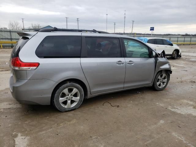 2011 Toyota Sienna LE