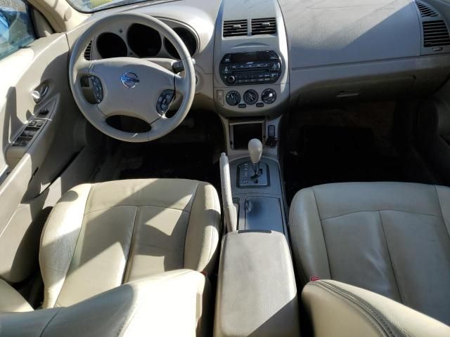 2002 Nissan Altima Base