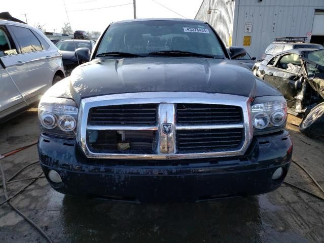 2005 Dodge Dakota Quad SLT