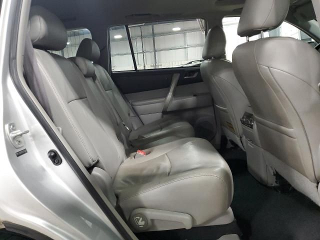 2013 Toyota Highlander Base