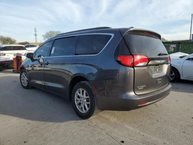 2020 Chrysler Voyager LXI