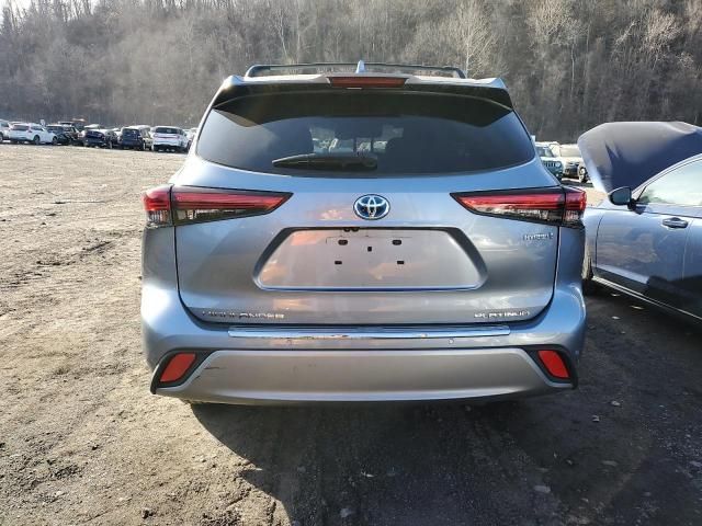 2021 Toyota Highlander Hybrid Platinum