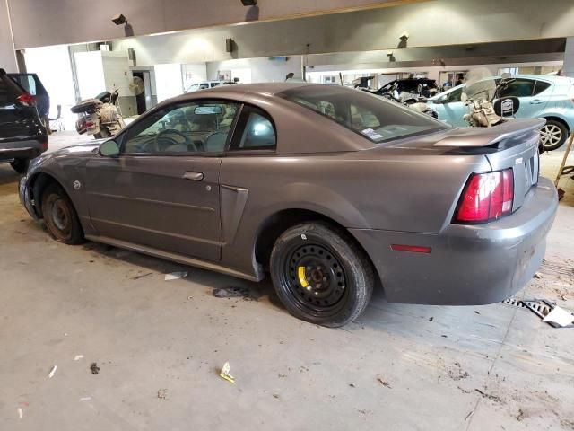 2004 Ford Mustang