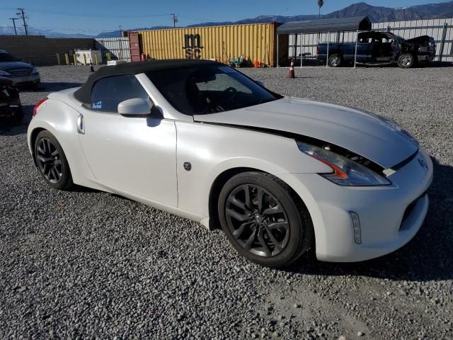 2016 Nissan 370Z Base