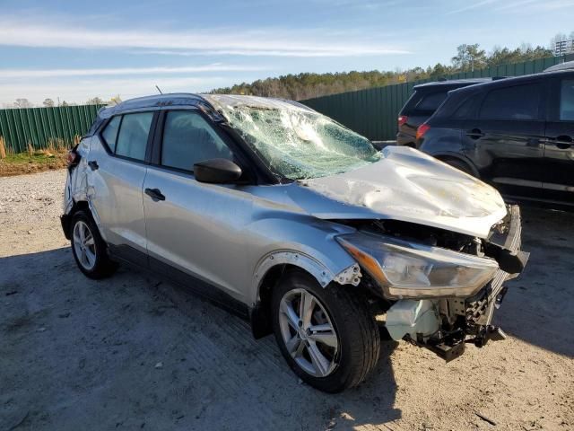 2018 Nissan Kicks S