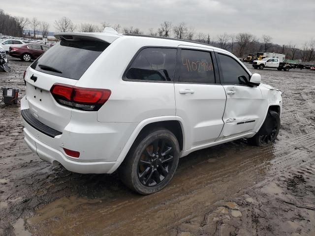 2020 Jeep Grand Cherokee Laredo