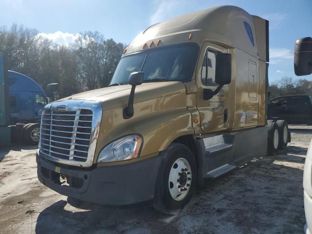 2016 Freightliner Cascadia 125