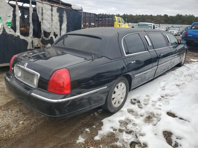 2006 Lincoln Town Car Executive