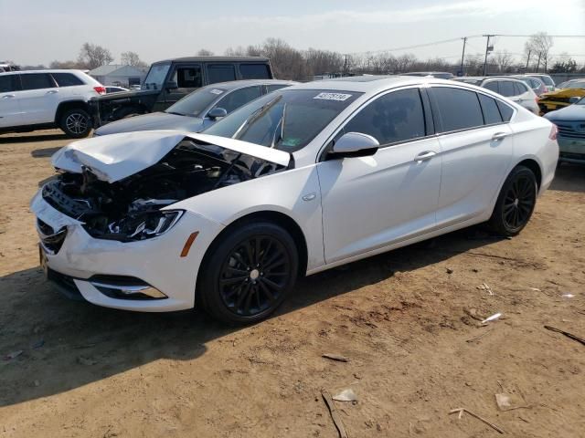 2018 Buick Regal Essence